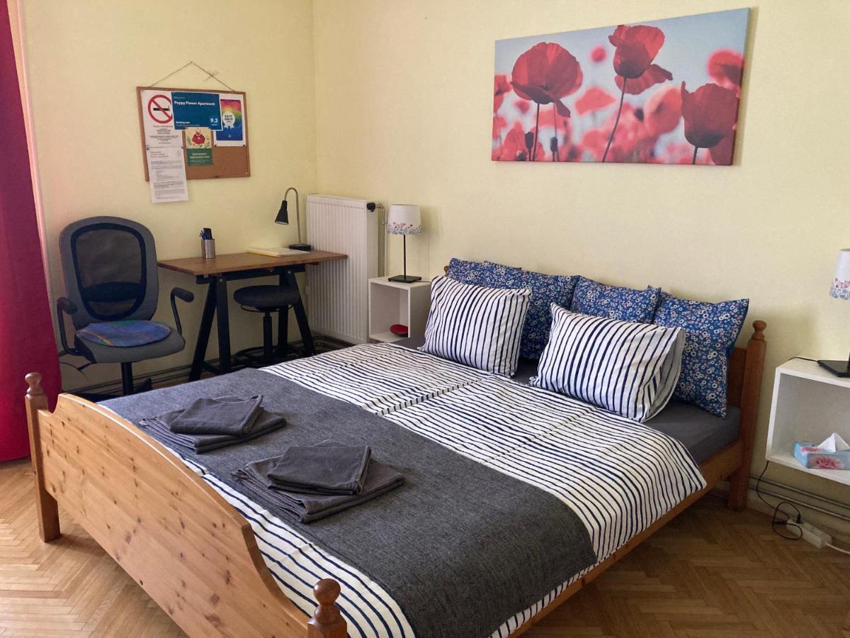 Poppy Flower Apartment Budapest Eksteriør bilde